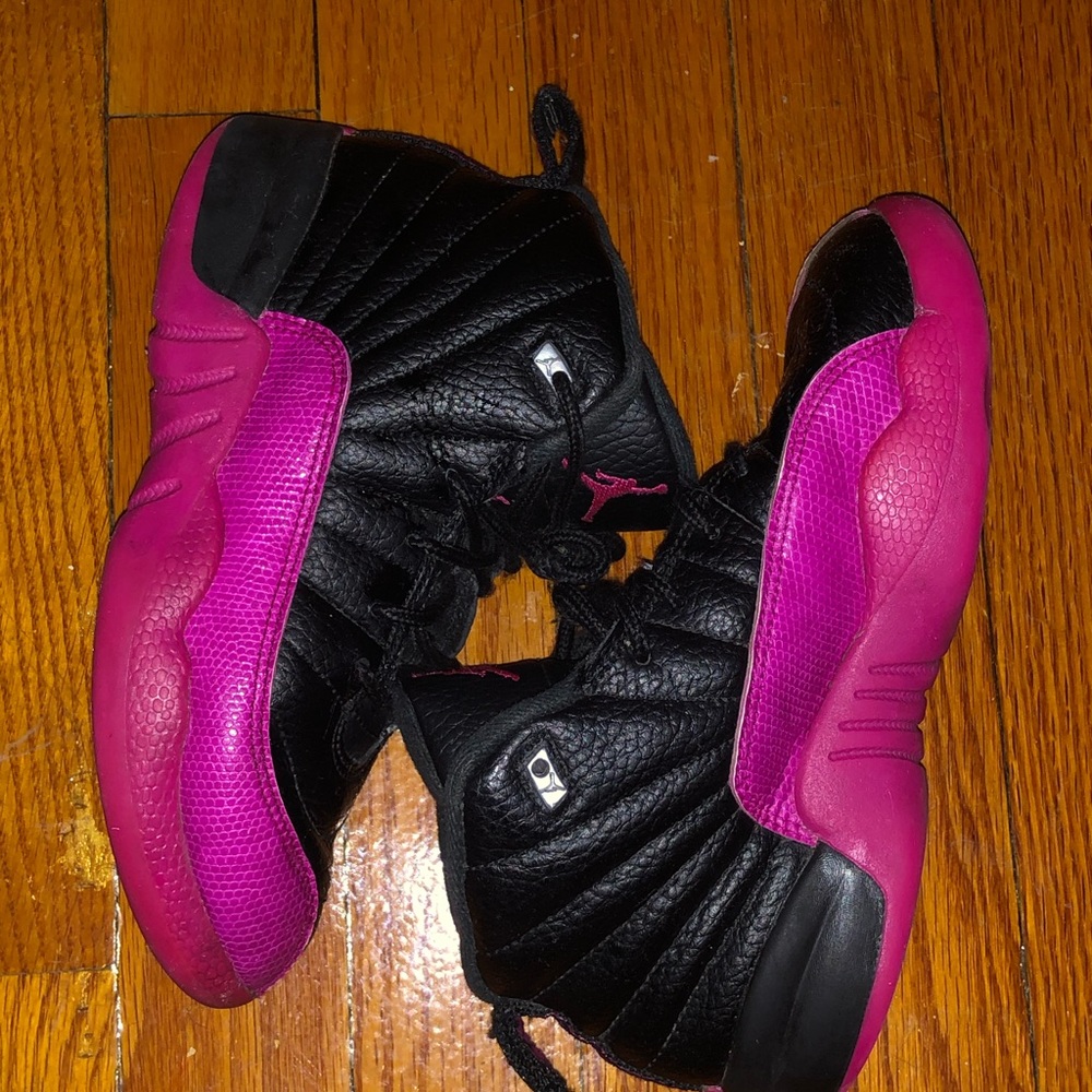 Jordan’s size 13c - Picture 4 of 7